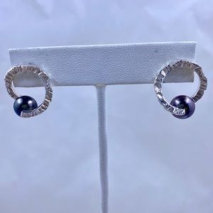BORA Handmade Sterling And Gray Pearl Earrings
